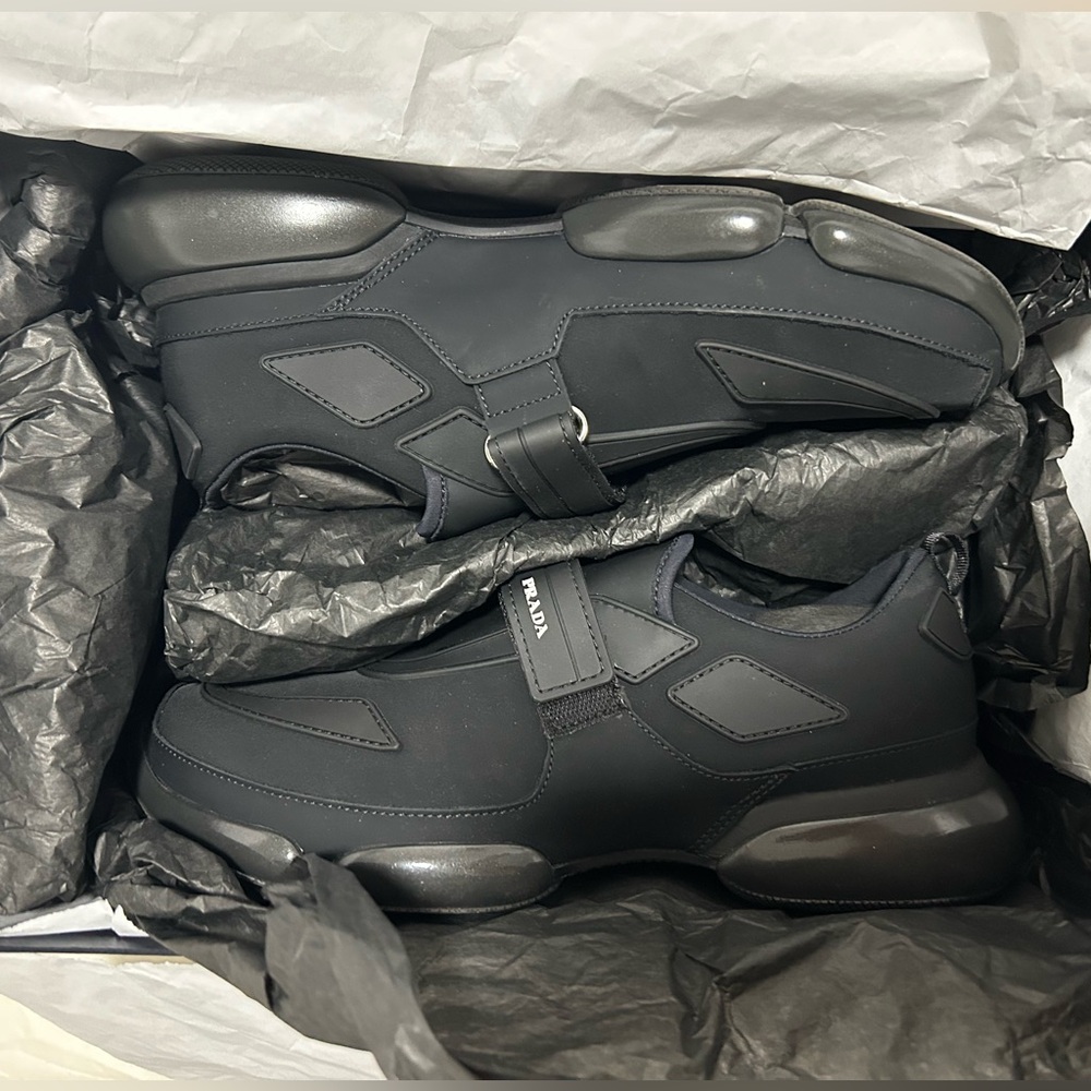 Prada sneakers size 6